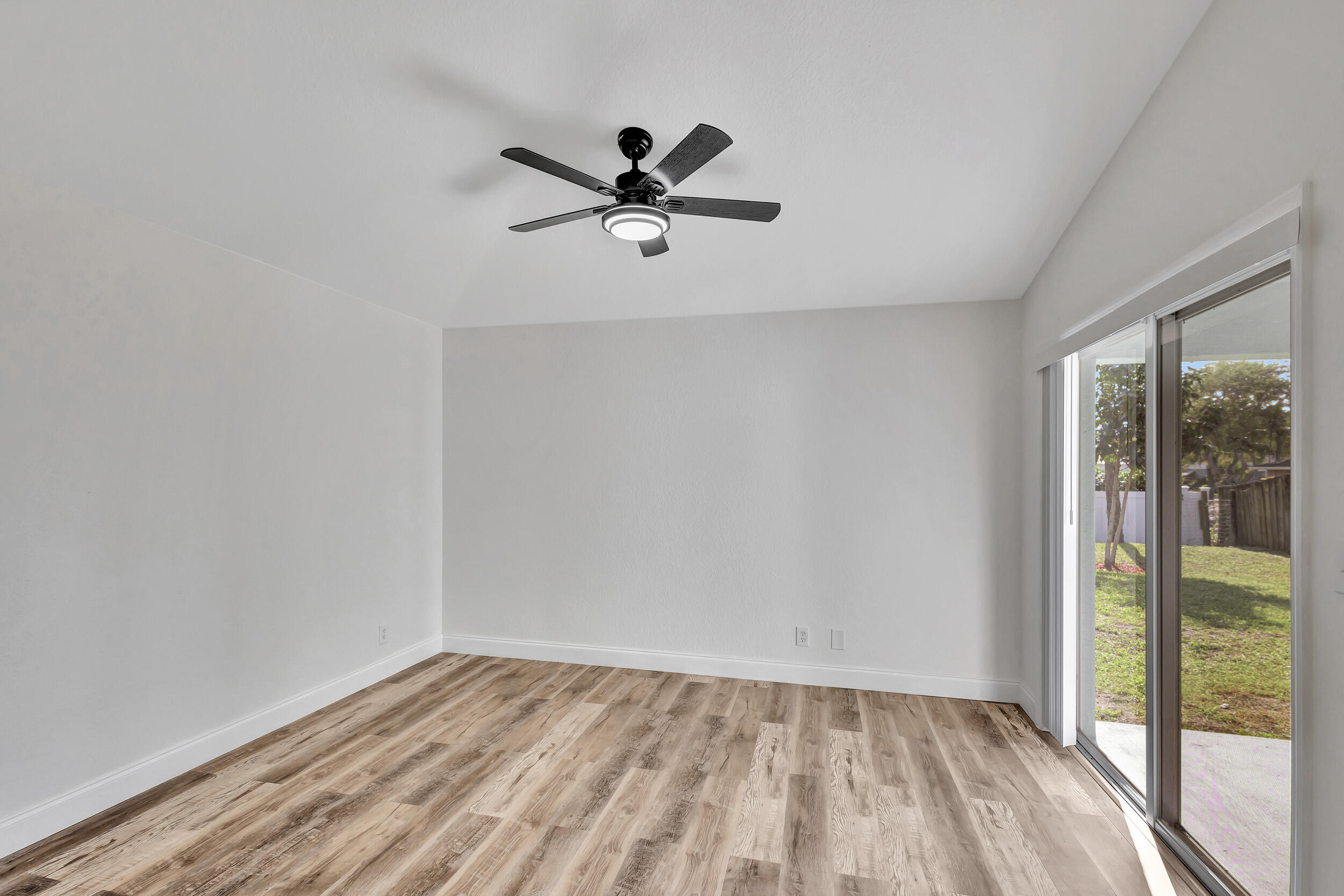 6746 3rd Street Jupiter, FL 33458 - Photo 24 of 60 24_5d1a4541