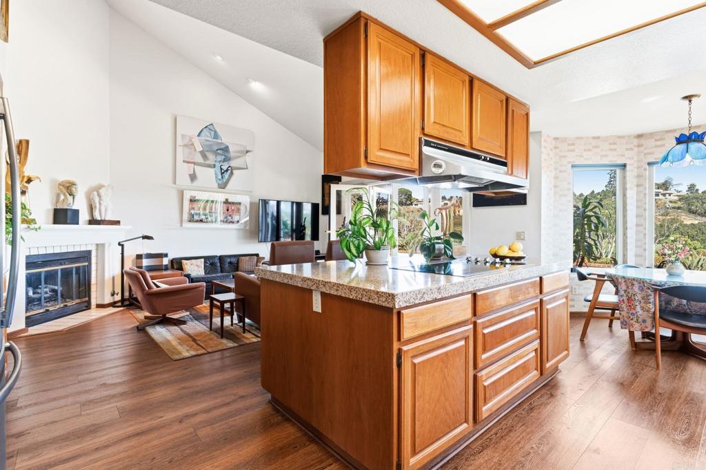 14911 Caminito Ladera Del Mar, CA 92014 - Photo 16 of 59