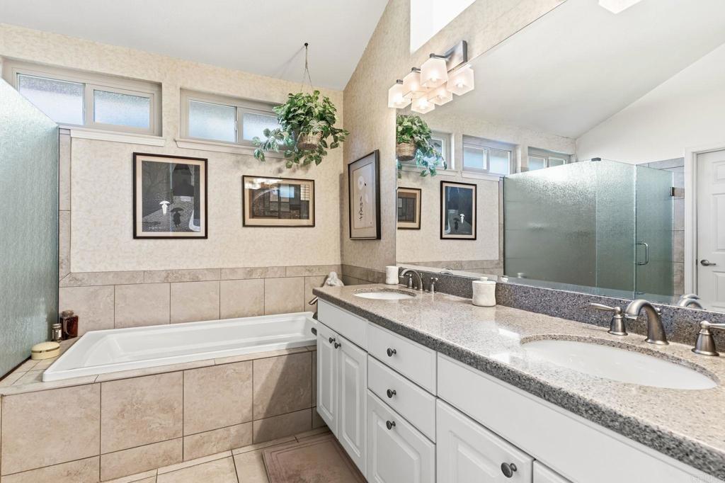 14911 Caminito Ladera Del Mar, CA 92014 - Photo 24 of 59