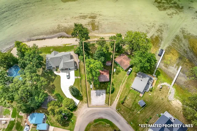 $295,000 | 773 Gilead Shores Drive, Bronson, MI 49028