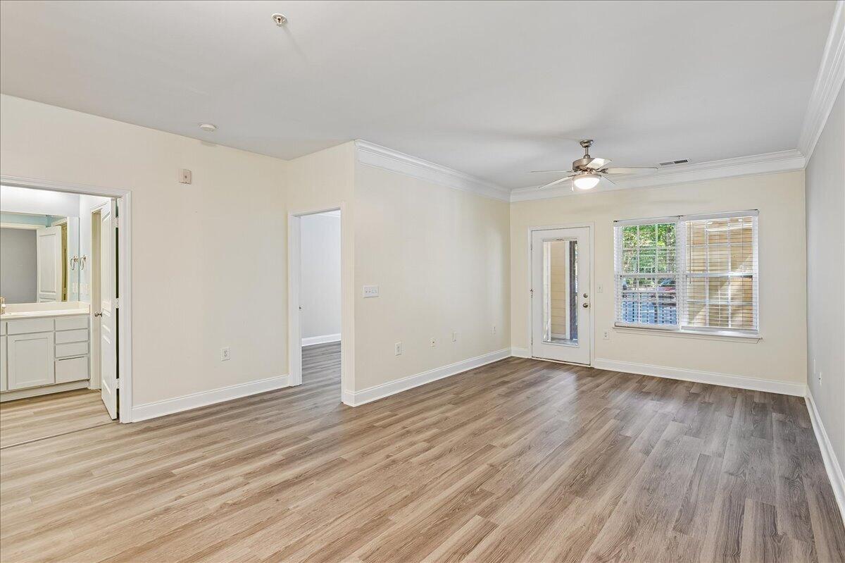 1501 Basildon Road Mount Pleasant, SC 29466 - Photo 12 of 64 08-Dining Room