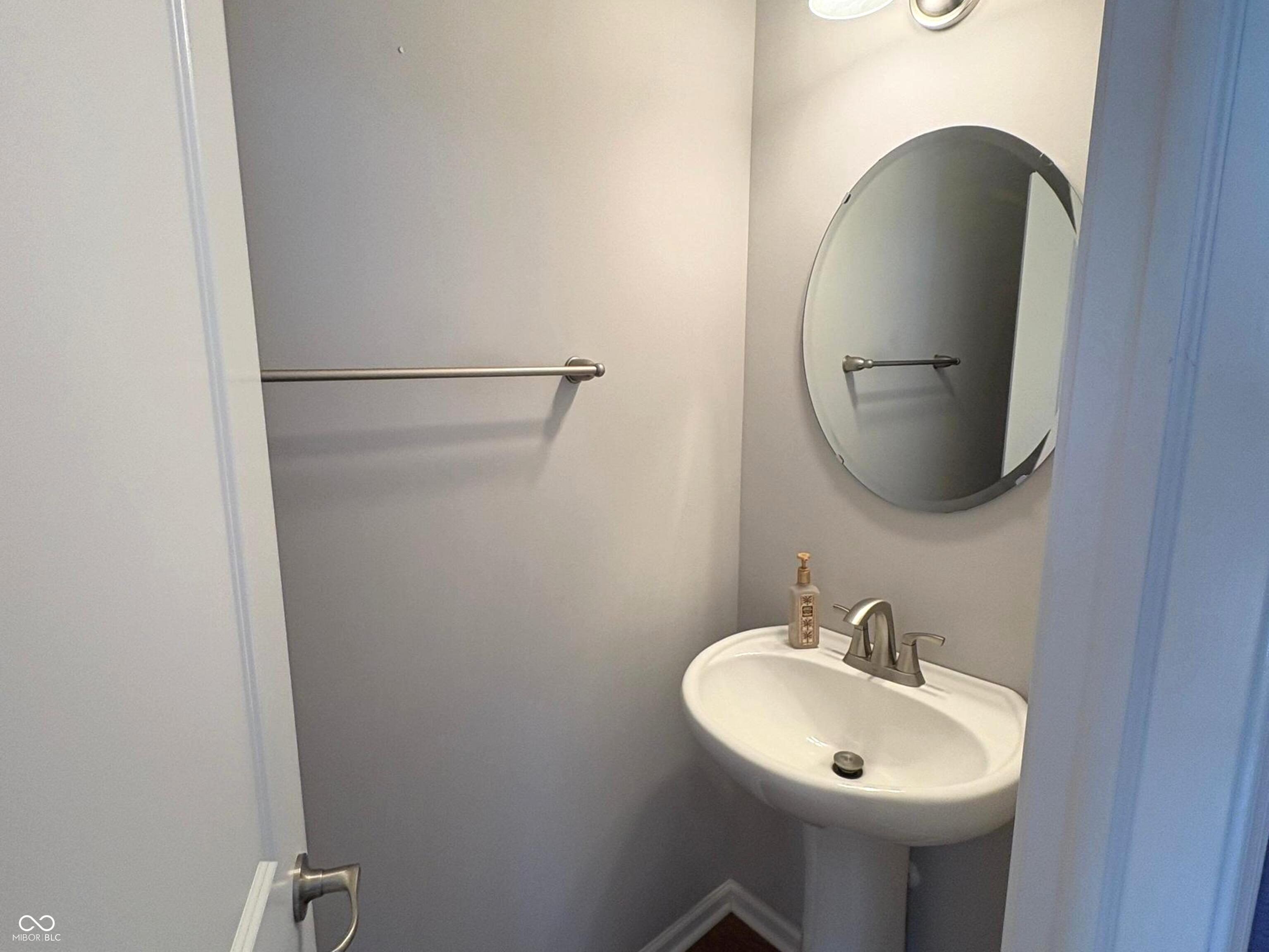 13503 Erlen Drive Fishers, IN 46037 - Photo 14 of 35