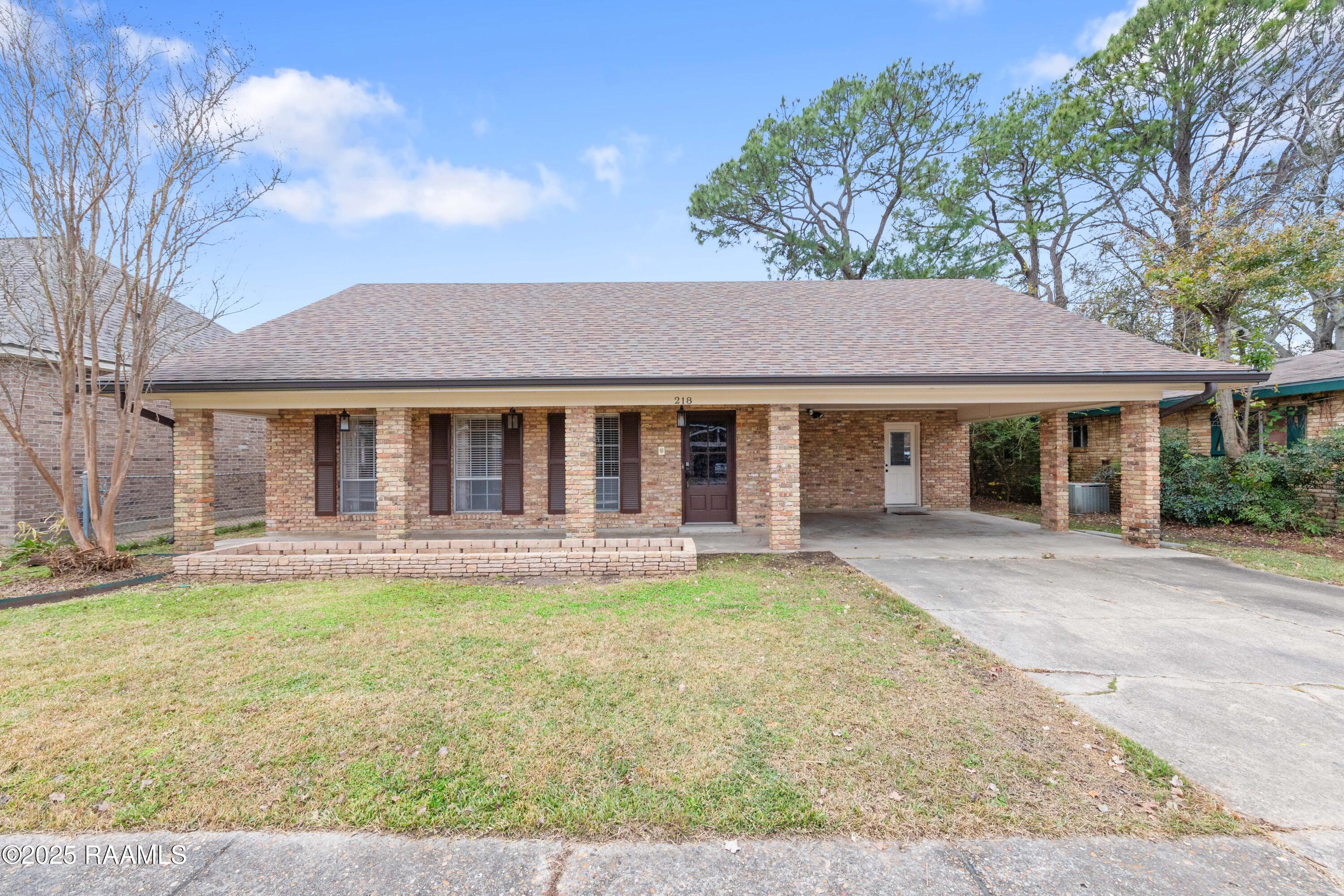 218 Gerald Drive Lafayette, LA 70503 - Photo 1 of 26 Front (1)