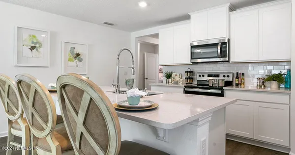 $1,997 | 9108 Red Bird Lane, Unit CALI, Jacksonville, FL 32220