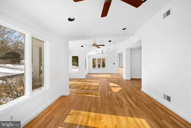 $1,465,000 | 8047 Glendale Road, Chevy Chase, MD 20815