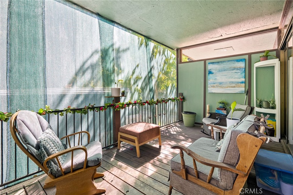 6865 Morro Road, Unit A Atascadero, CA 93422 - Photo 16 of 38 a view of balcony with couch and chairs