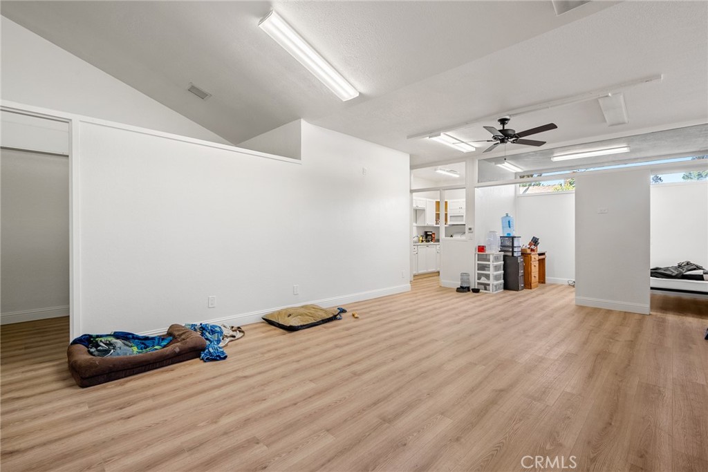 6865 Morro Road, Unit A Atascadero, CA 93422 - Photo 23 of 38 a big room with wooden floor