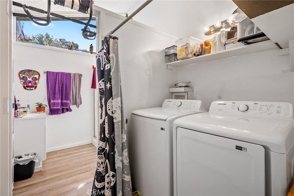 6865 Morro Road, Unit A Atascadero, CA 93422 - Photo 29 of 38 a utility room with dryer and washer