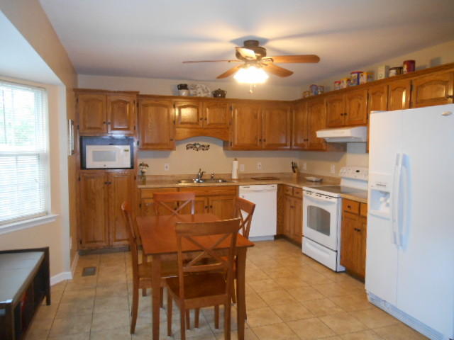 10215 Fielding Road Ooltewah, TN 37363 - Photo 9 of 43 DSCN3296