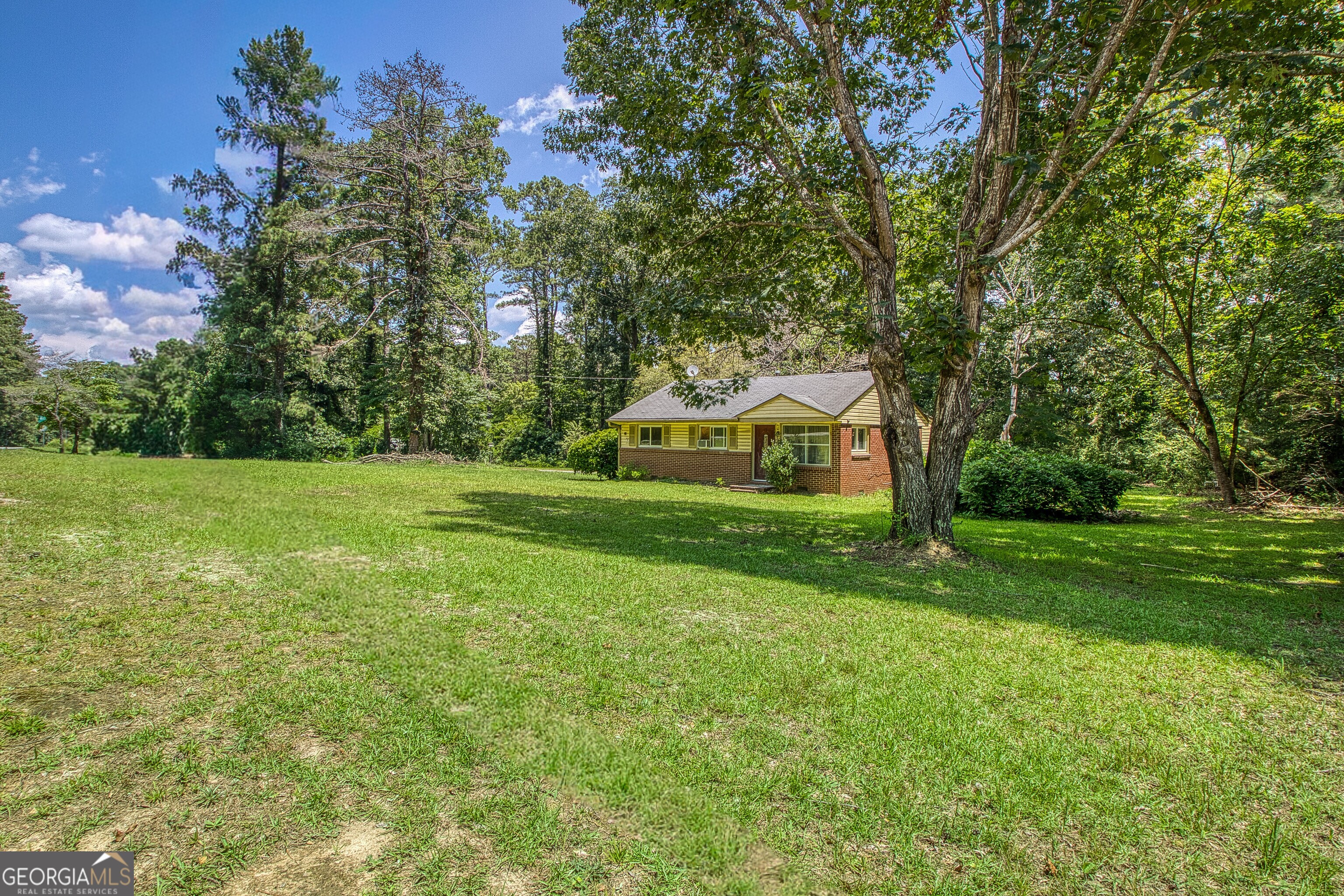 219 Peters Road Fayetteville, GA 30214 - Photo 4 of 34 Gallery Image 4