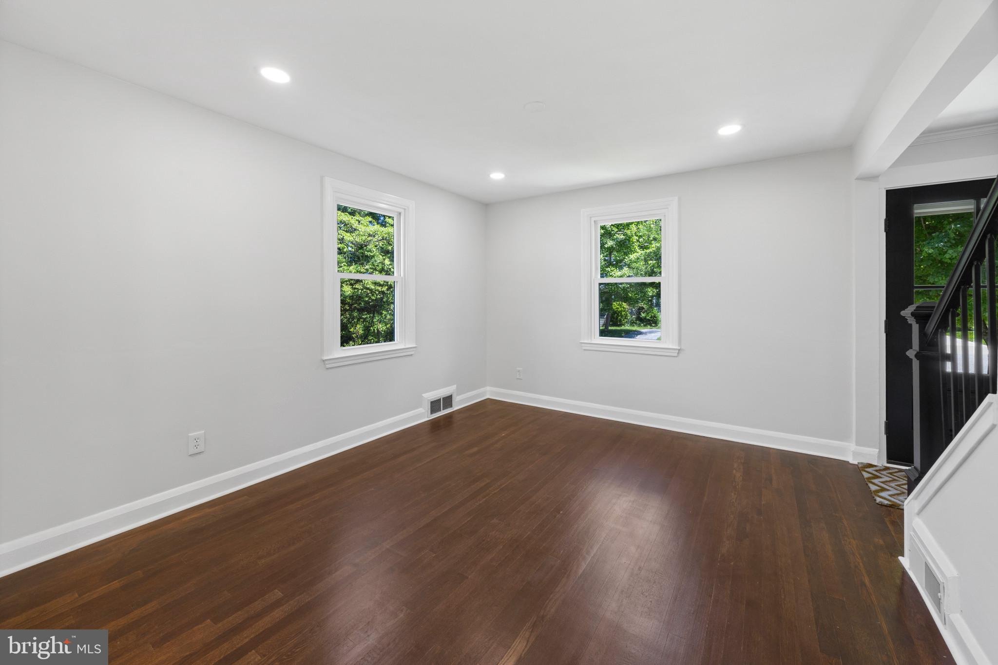 6506 Beverly Road Baltimore, MD 21239 - Photo 14 of 66 Dining Room