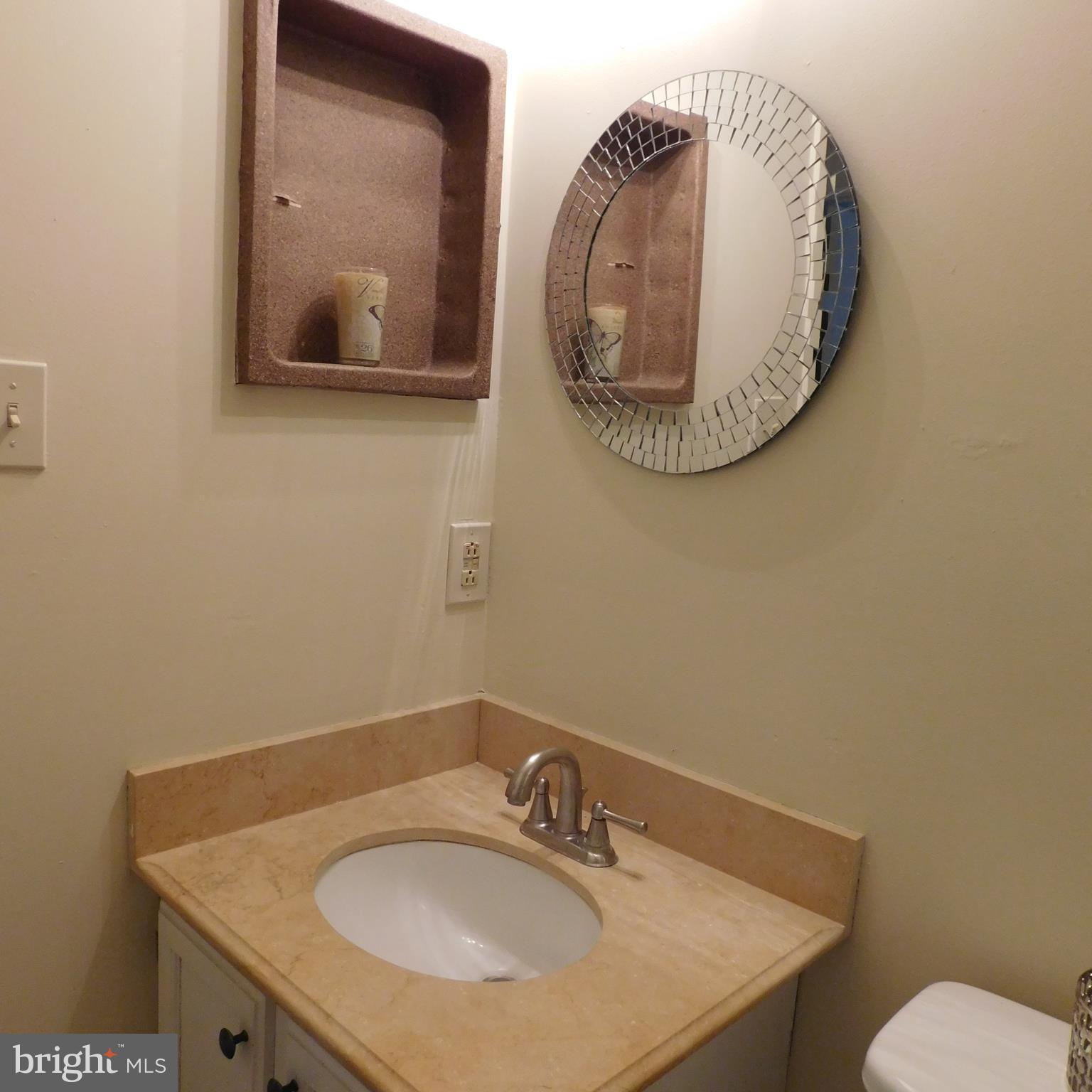 7709 Lexton Place, Unit 48 Springfield, VA 22152 - Photo 15 of 28 Bath
