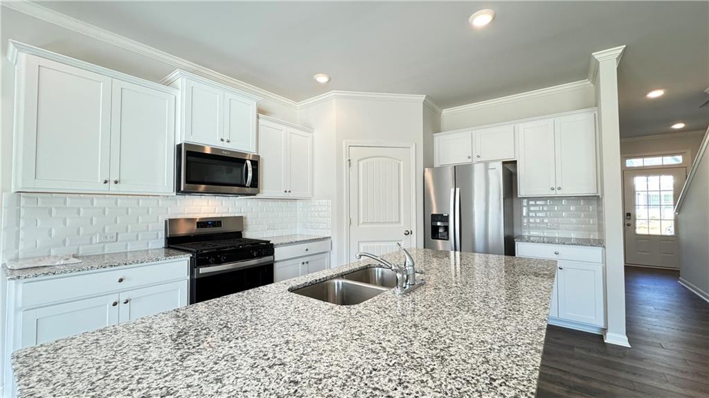 841 HighGrove Way Hiram, GA 30141 - Photo 8 of 45