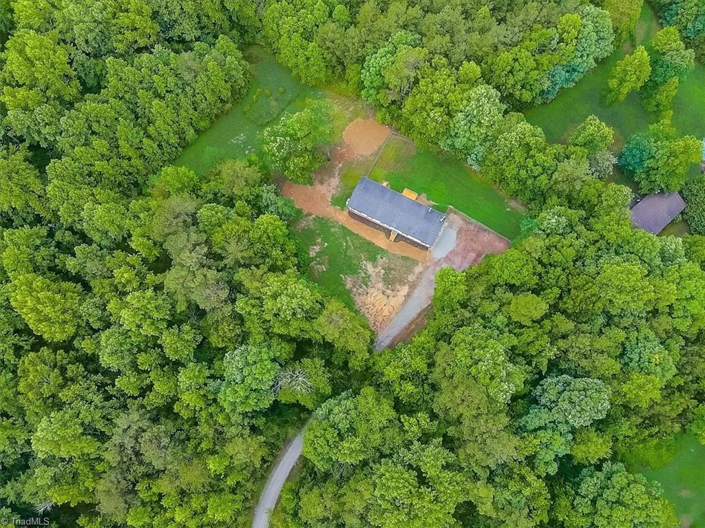 5010 Adder Ridge Lane Burlington, NC 27217 - Photo 32 of 35 Total Privacy!