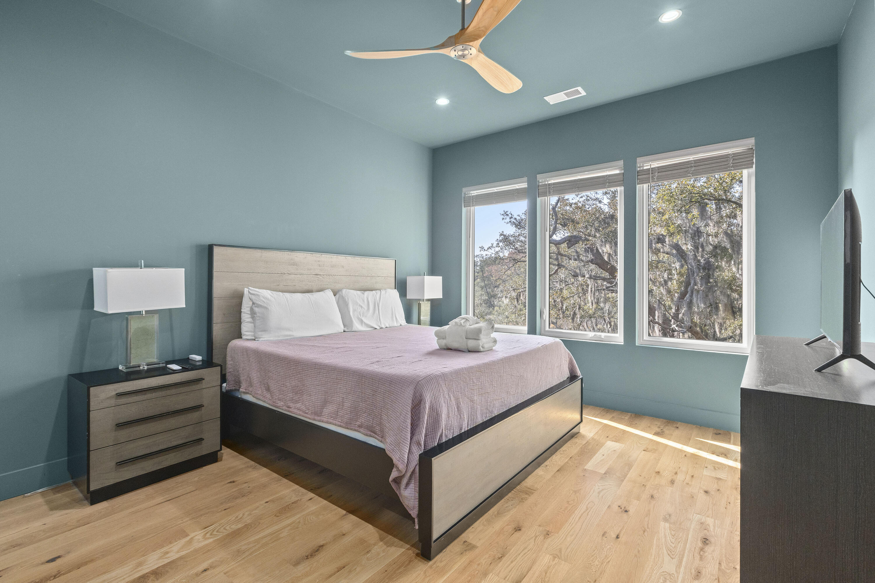 4177 South Rhett Avenue North Charleston, SC 29405 - Photo 34 of 50 4177SRhettAve-CasaVerdeMediaLLC34