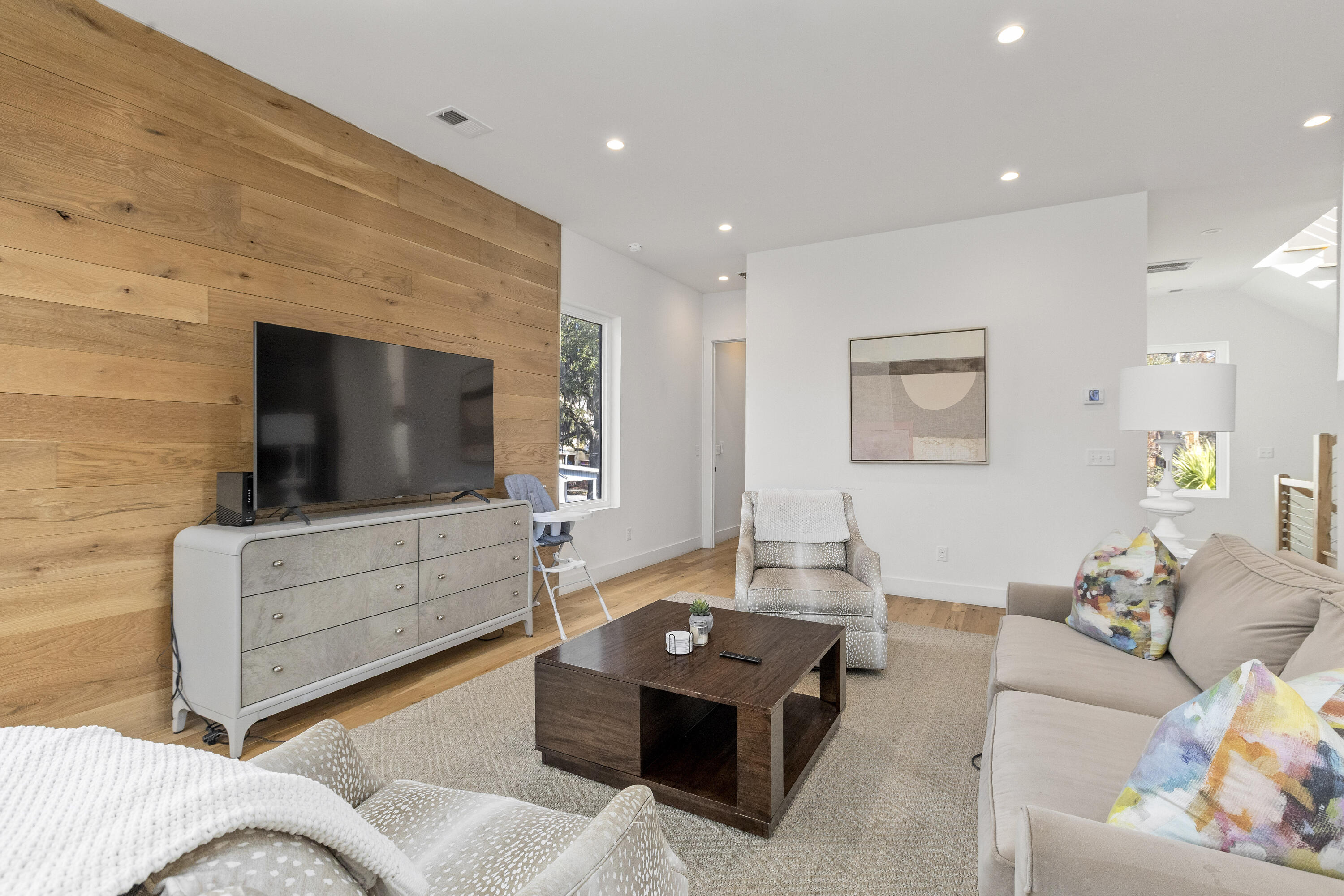 4177 South Rhett Avenue North Charleston, SC 29405 - Photo 9 of 50 4177SRhettAve-CasaVerdeMediaLLC9