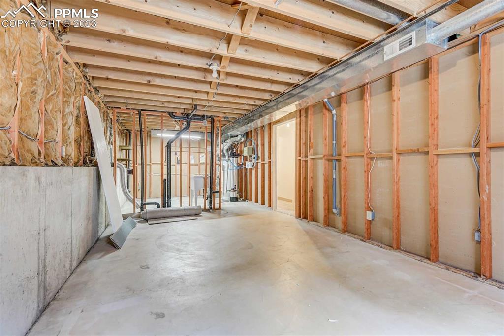 7228 River Bend Road Colorado Springs, CO 80911 - Photo 36 of 48 a view of an empty room