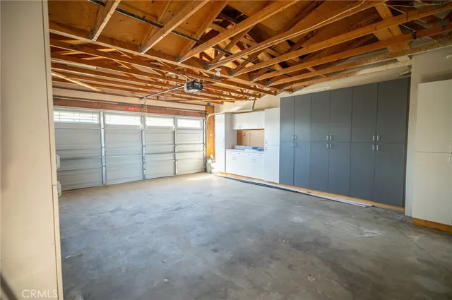 $297,500 | 16011 Coronado Drive, Victorville, CA 92394