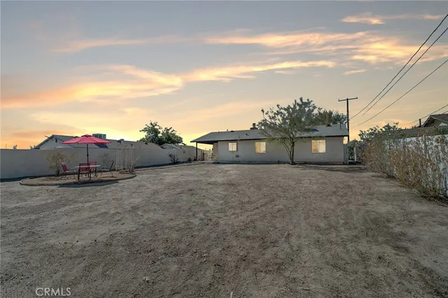 $297,500 | 16011 Coronado Drive, Victorville, CA 92394