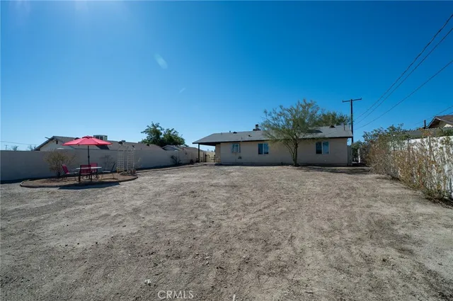 $297,500 | 16011 Coronado Drive, Victorville, CA 92394