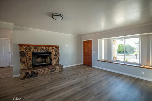 $297,500 | 16011 Coronado Drive, Victorville, CA 92394