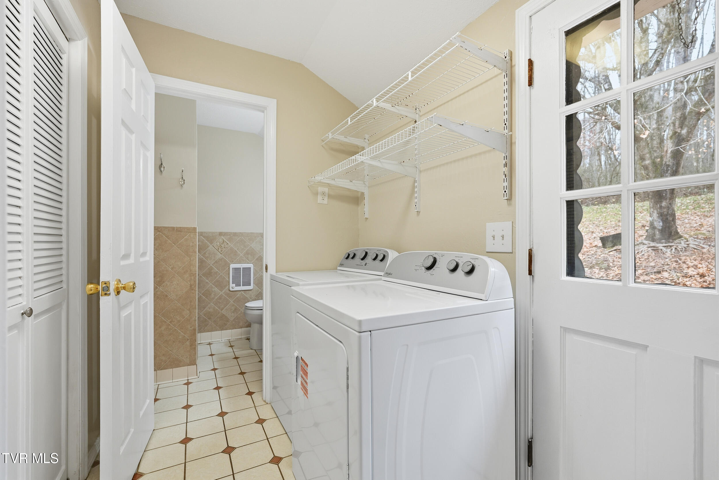 8412 Courtland Road Wise, VA 24293 - Photo 15 of 48 19_dsc04377