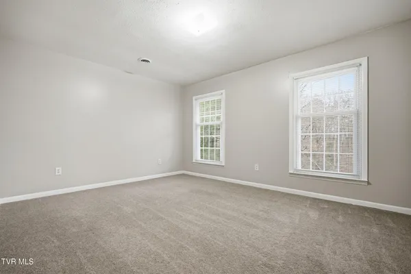 $299,995 | 8412 Courtland Road, Wise, VA 24293