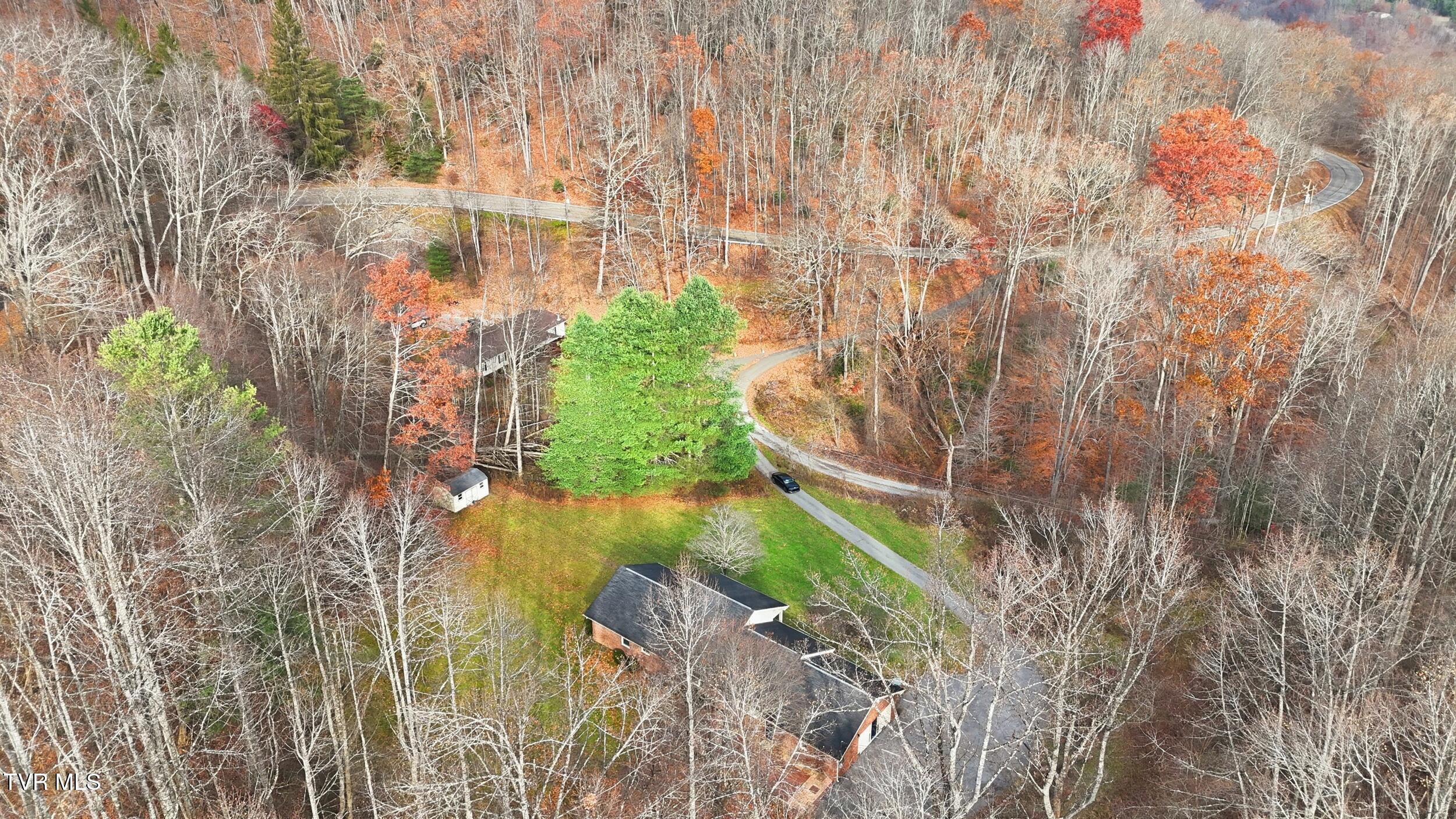 8412 Courtland Road Wise, VA 24293 - Photo 44 of 52 44_dji_20251118100321_0928_d