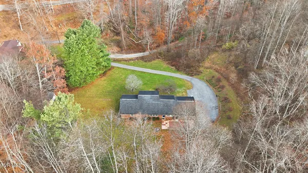 $299,995 | 8412 Courtland Road, Wise, VA 24293