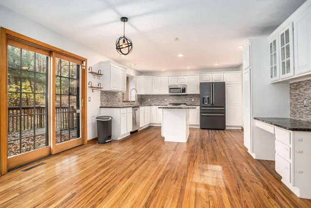 $499,900 | 7370 Morgan Road, Battle Creek, MI 49017