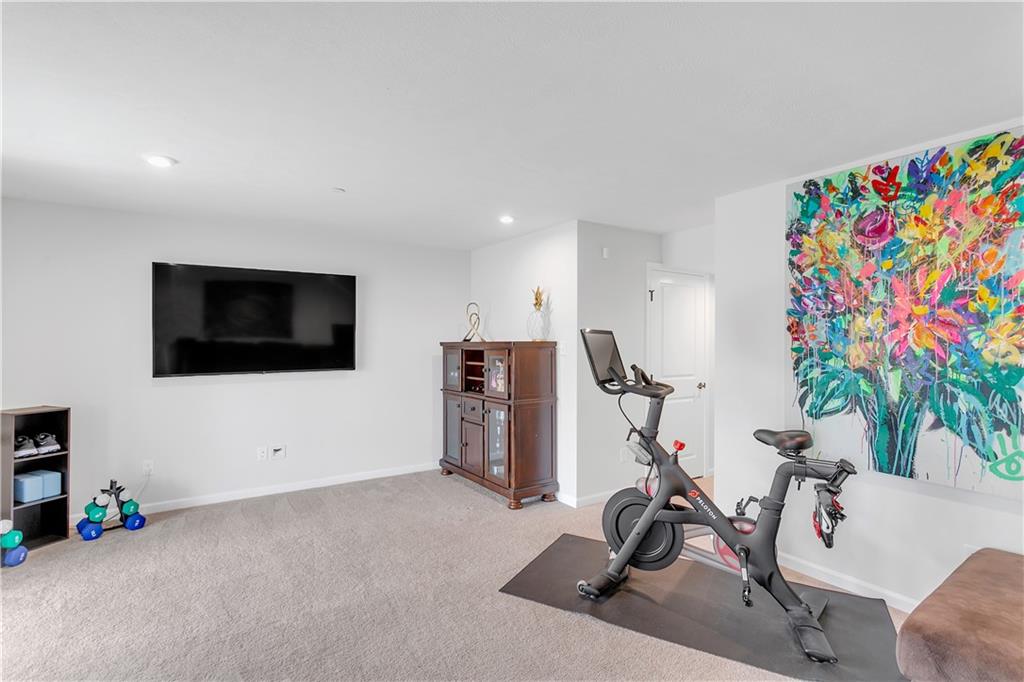 149 Providence Way Pittsburgh, PA 15234 - Photo 25 of 29 a view of a room with gym equipment