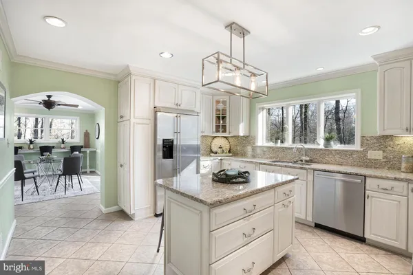 $4,750 | 9129 Leghorn Place, Fairfax, VA 22031
