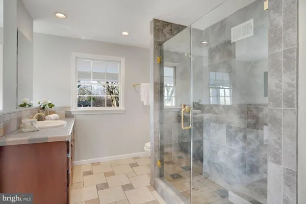 $4,750 | 9129 Leghorn Place, Fairfax, VA 22031