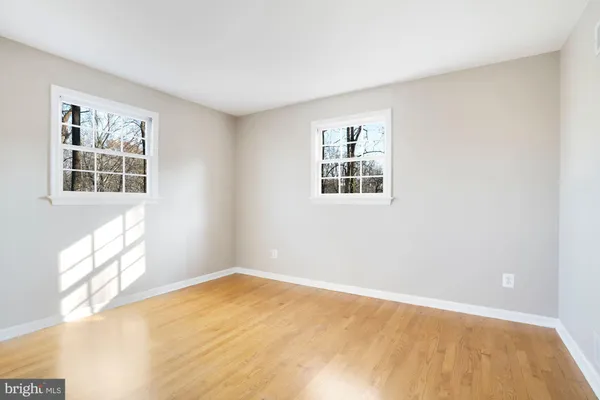 $4,750 | 9129 Leghorn Place, Fairfax, VA 22031