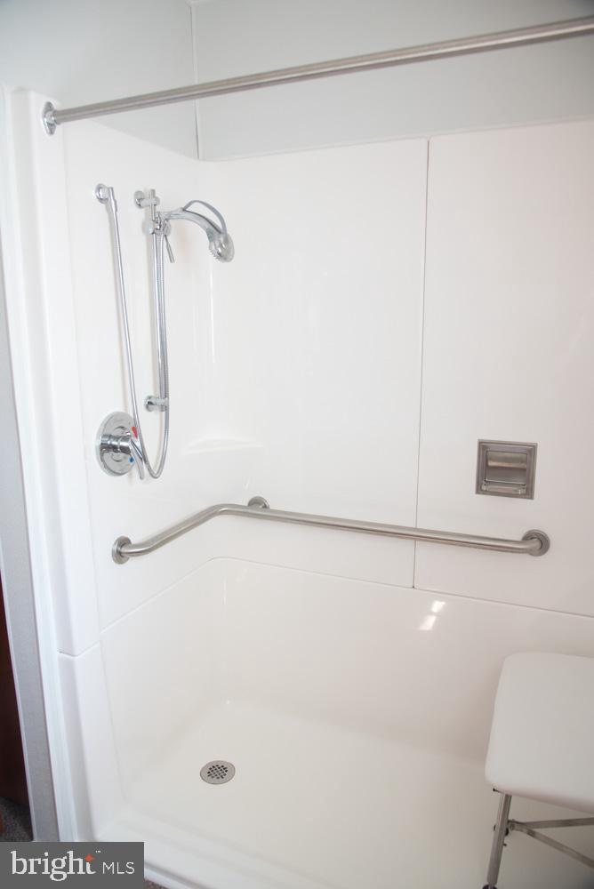 1532 Sandhill Road Lebanon, PA 17046 - Photo 11 of 22 Gallery Image 11
