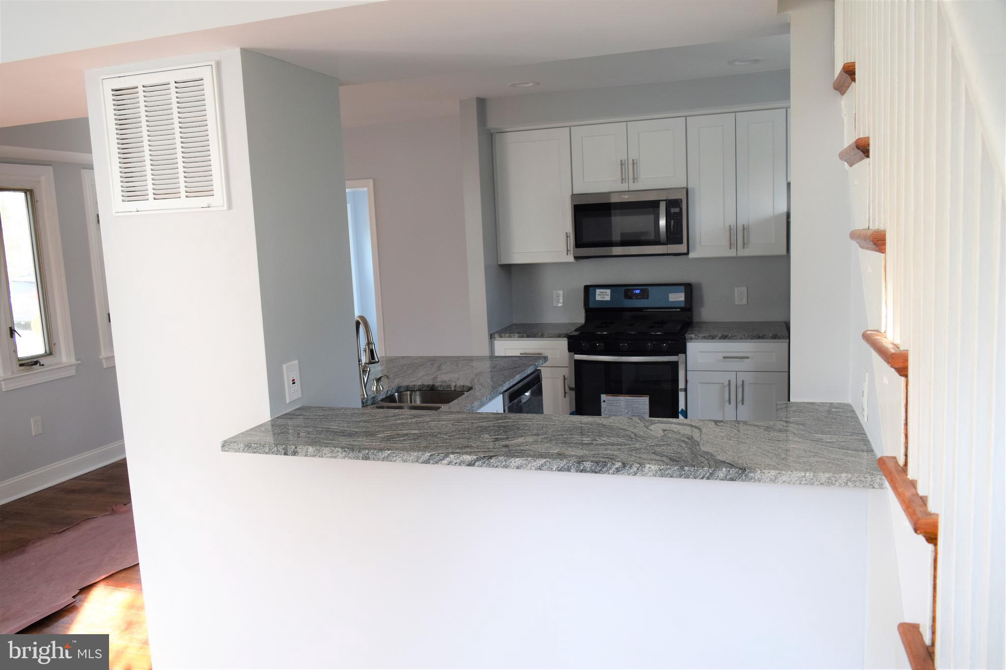 2003 Brighton Road Hyattsville, MD 20782 - Photo 4 of 27 Kitchen