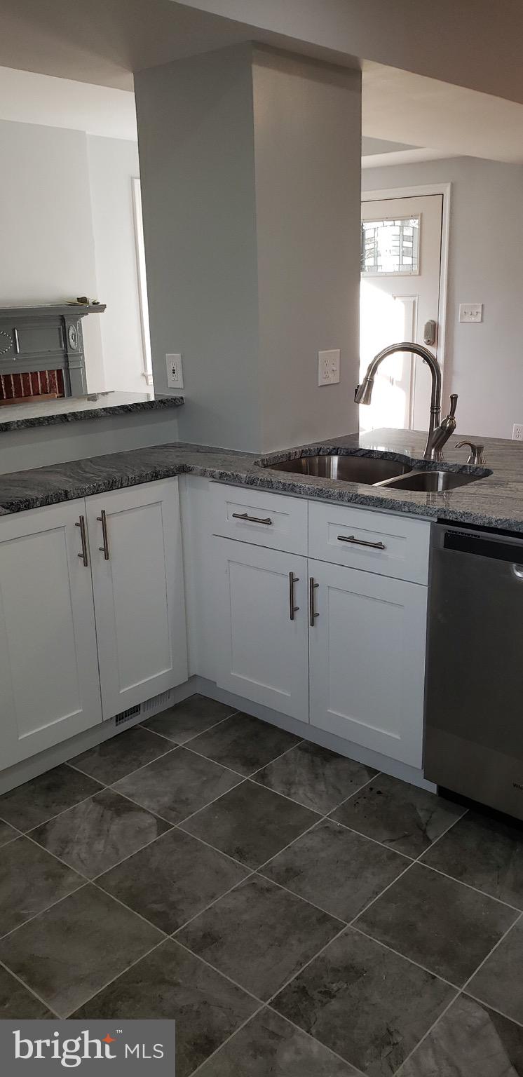 2003 Brighton Road Hyattsville, MD 20782 - Photo 6 of 27 Kitchen