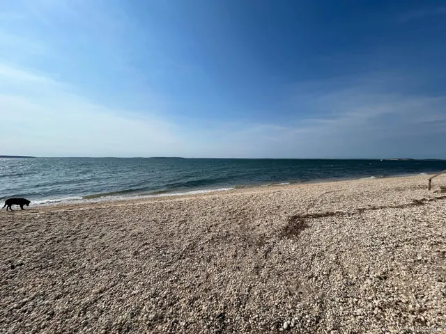 a view of an ocean beach