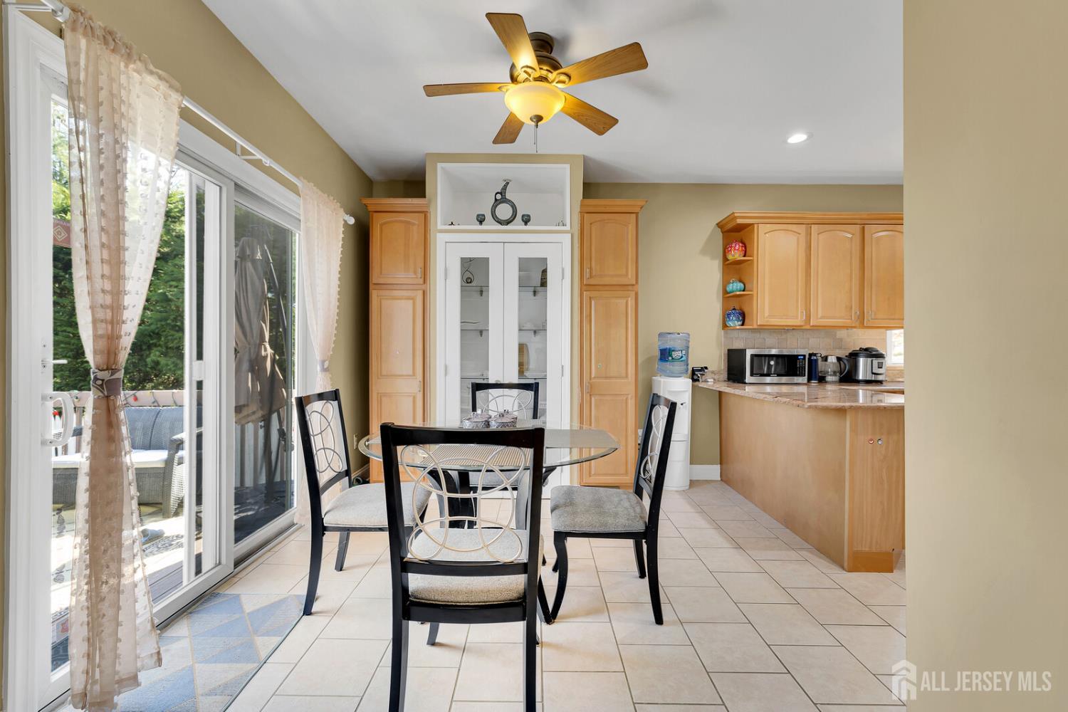 29 Tower Road Edison, NJ 08820 - Photo 14 of 49