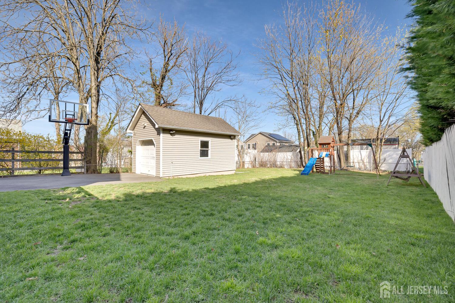 29 Tower Road Edison, NJ 08820 - Photo 45 of 49