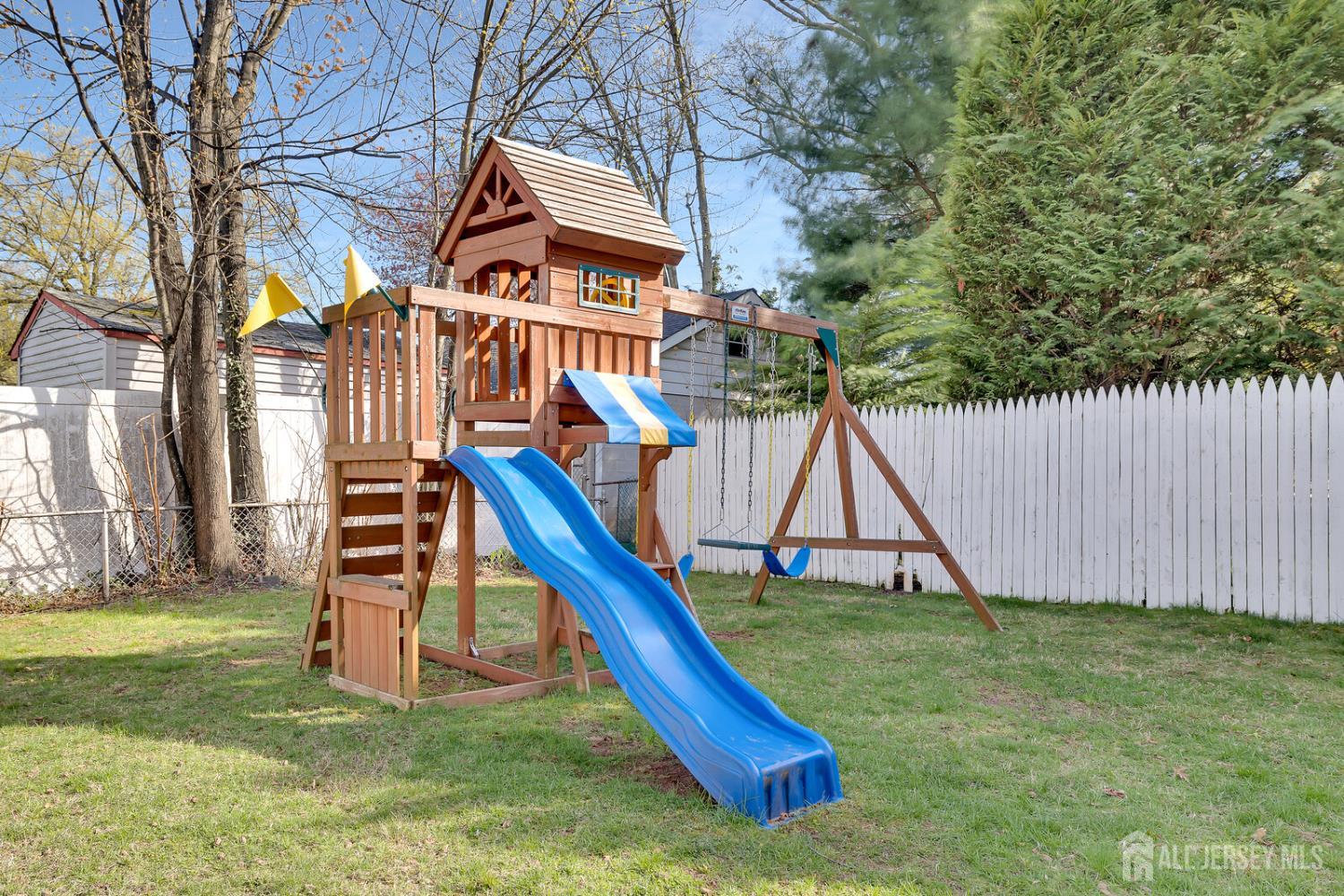 29 Tower Road Edison, NJ 08820 - Photo 46 of 49