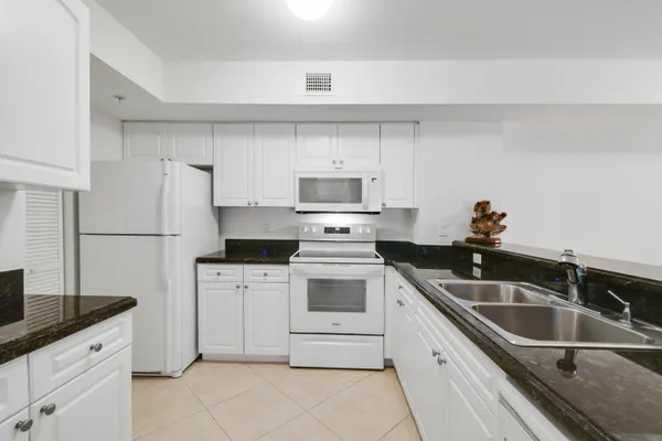 $335,000 | 242 Village Boulevard, Unit 2203, Tequesta, FL 33469