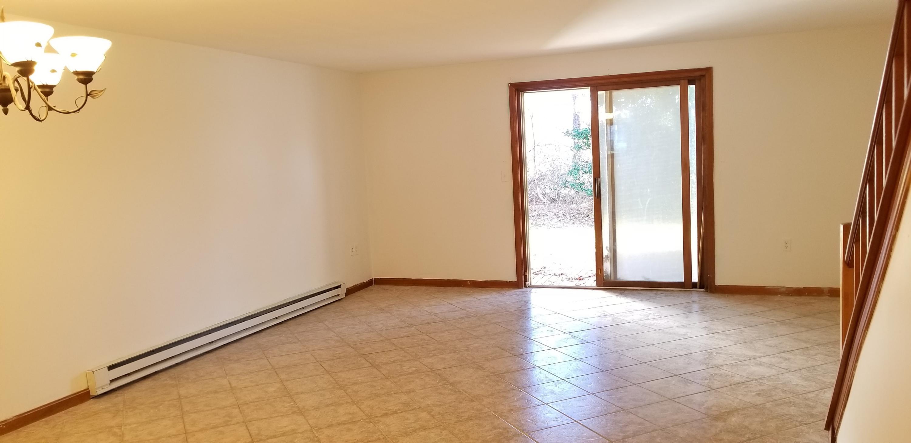174 Lowell Road Mashpee, MA 02649 - Photo 7 of 20 LIVING ROOM 2