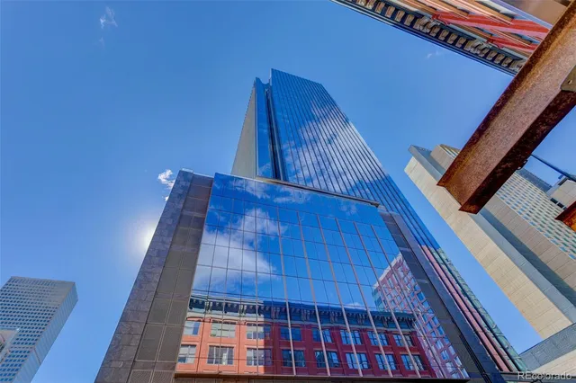 $299,000 | 1555 California Street, Unit 319, Denver, CO 80202