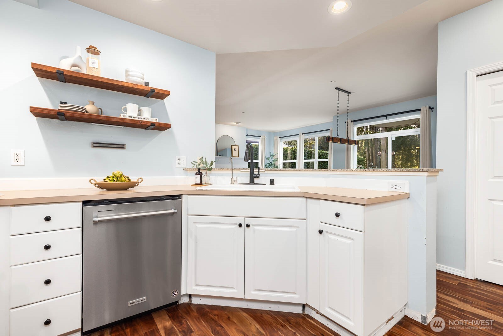 600 228th Street Southwest, Unit I101 Bothell, WA 98021 - Photo 10 of 21