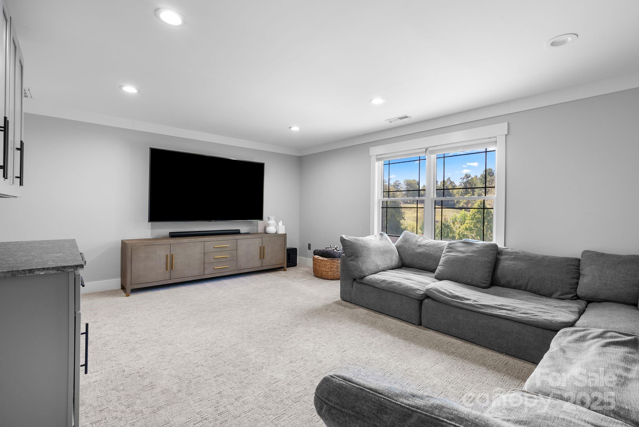 27 Ridge Glen Lane Leicester, NC 28748 - Photo 26 of 48