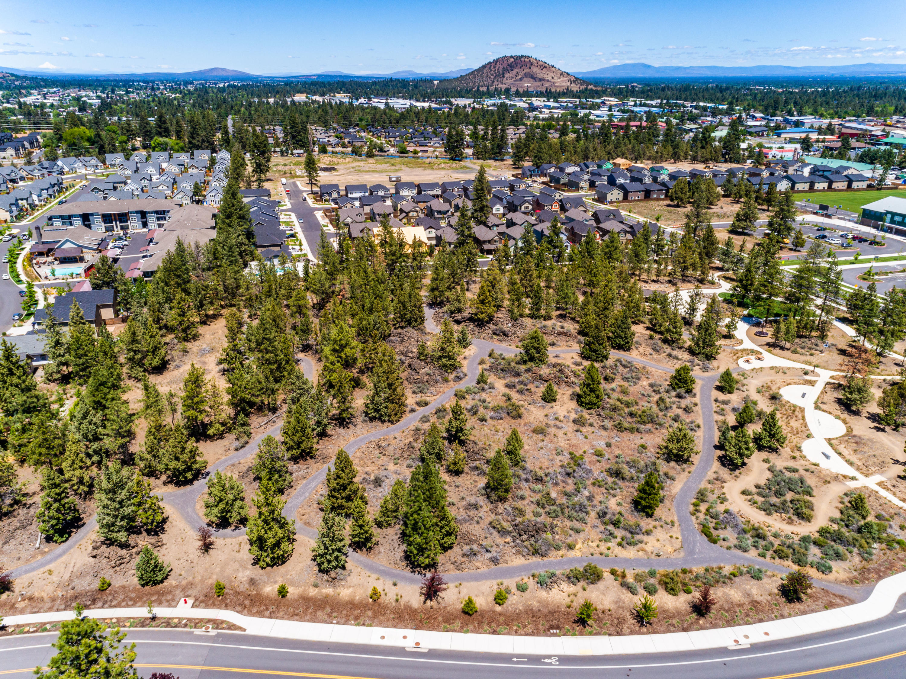 20595 Rolen Avenue, Unit LOT 166 Bend, OR 97702 - Photo 30 of 41 9 Stone Creek Park-Pool-26