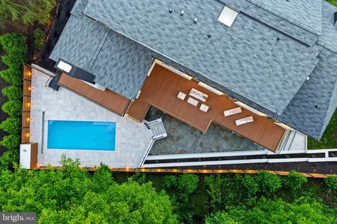 $5,295,000 | 1124 Savile Lane, McLean, VA 22101