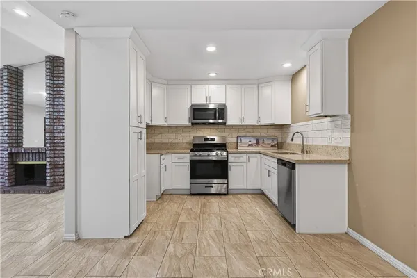 $836,800 | 2051 Sycamore Court, Ontario, CA 91764