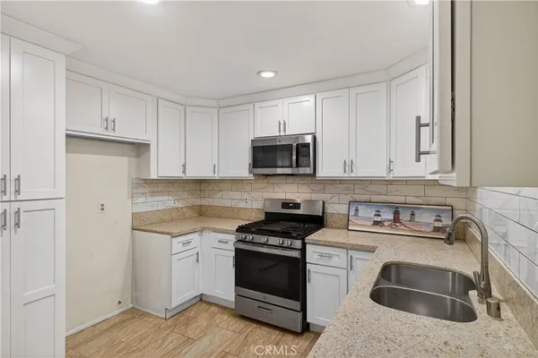 $836,800 | 2051 Sycamore Court, Ontario, CA 91764